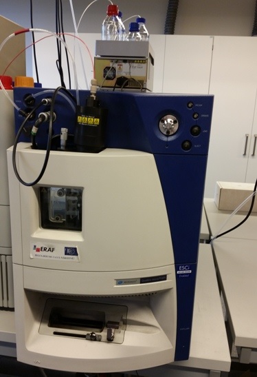 Mass-spectrometer for liquid chromatograph
