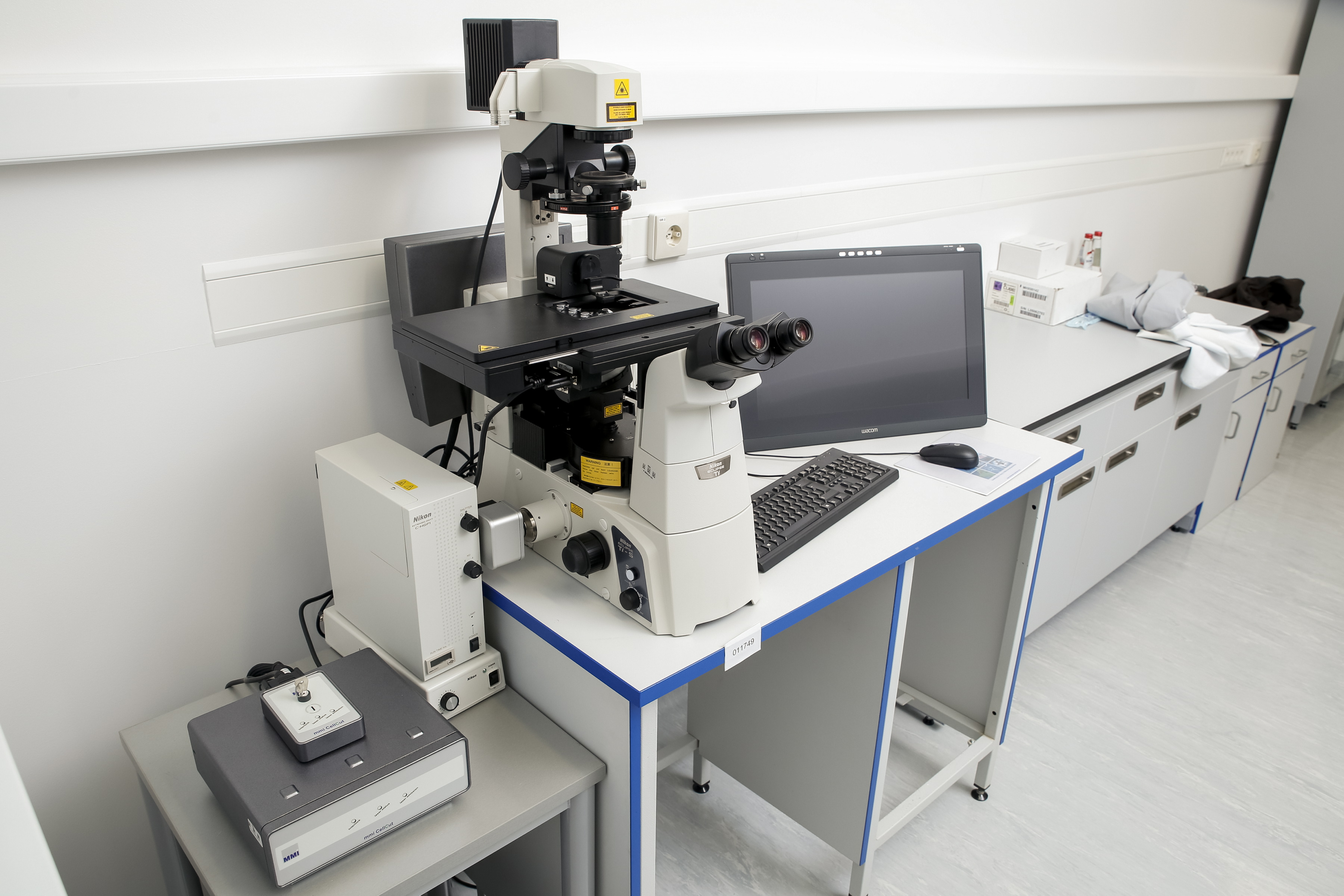 Laser Capture Microdissection System