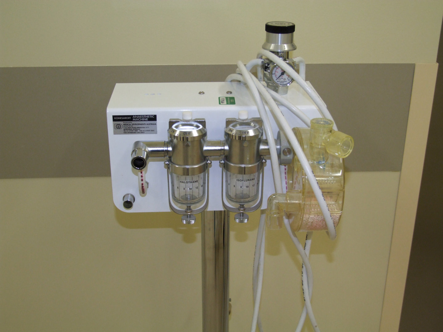 Inhalation anesthesia machine