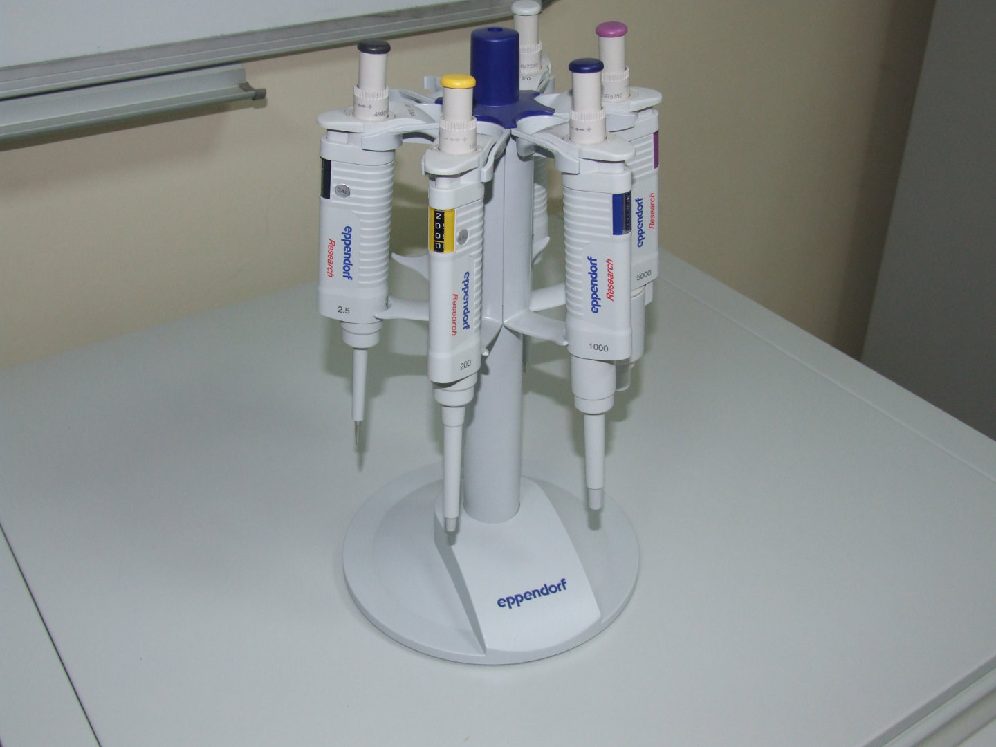 Pipete carousel for 6 pipettes, Pipete autom.