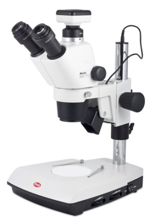The  zoom stereo microscope
