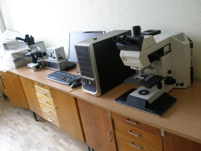 Microscope for Metallography and Industry 