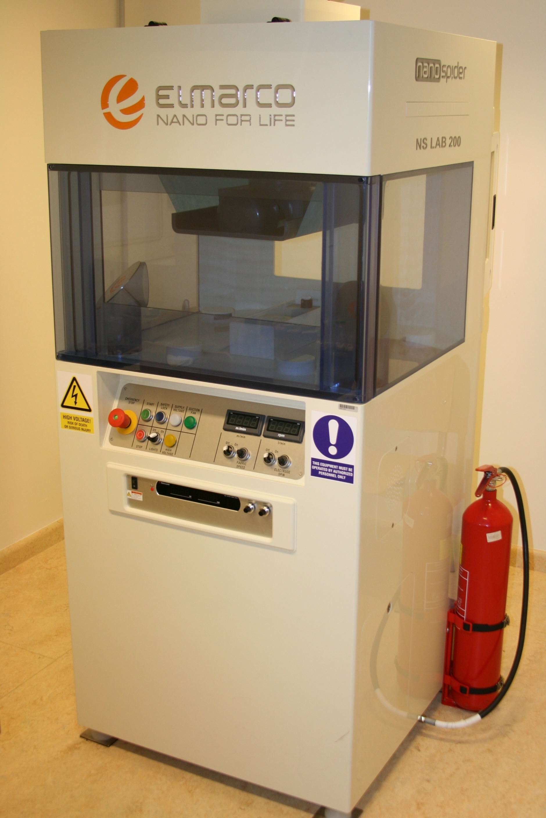 Veltņu tipa elektroverpanas iekarta un ultraskanas kompakta laboratorijas iekārta UP200H
